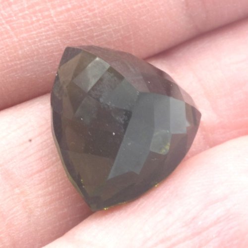 Moldavite cut - fantasy cut - 12.36 ct