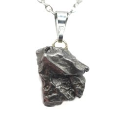 Iron meteorite - pendant - 8.40 grams