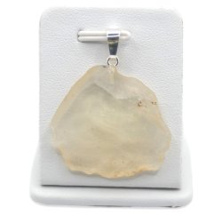 Libyan Desert Glass Pendant – 5.25 g of Cosmic History Within Reach