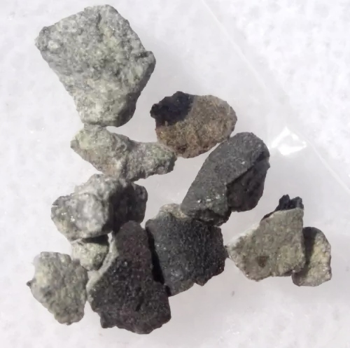 The Bensour meteorite found by nomads in Morocco in 2002 structurally corresponds to the LL6 chondrite. - In stock