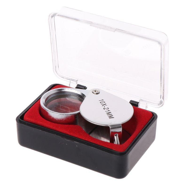 Magnifier with 10x magnification folding