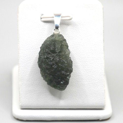 Stříbrný přívěšek s vltavínem 3,38 g - šperk s duší vesmíru