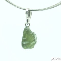 Moldavite pendant rhodium-plated silver 1.14 grams, SPERK3935