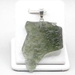 Stříbrný přívěšek s vltavínem 5,12 g - šperk s duší vesmíru