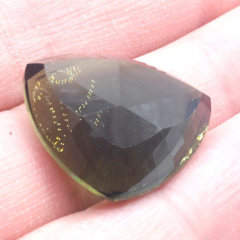 Vltavín broušený - fantazijní - 18,63 ct