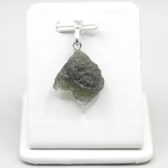 Stříbrný přívěšek s vltavínem 1,87 g - šperk s duší vesmíru