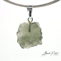 Moldavite sterling silver pendant - 1.24 grams