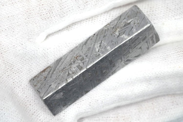 Iron meteorite Aletai - China - 39.61 grams