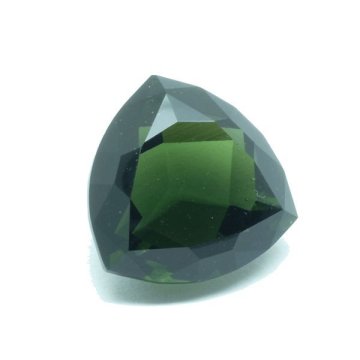 Faceted moldavites