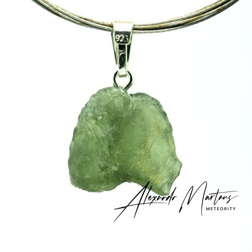 Moldavite sterling silver pendant 1.90 grams