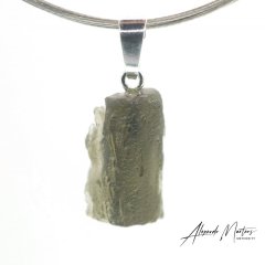 Moldavite sterling silver pendant - 1.69 grams