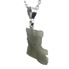 Stříbrný přívěšek s vltavínem 1,45 g - šperk s duší vesmíru