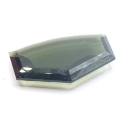 Vltavín broušený - fantazijní - 20,12 ct