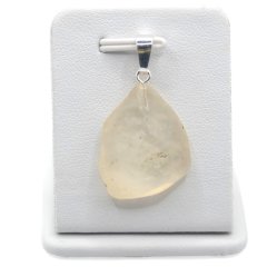 Talisman z pouště a hvězd – přívěšek z libyjského skla (3,28 g)