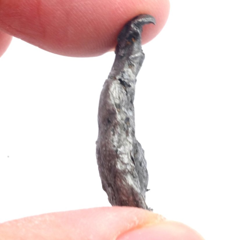 Iron meteorite - Sichote Alin - 9.94 grams