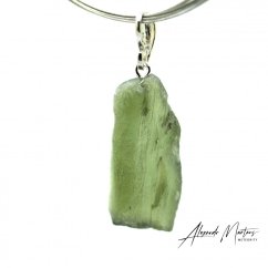 Vltavín přívěšek stříbro 3,23 gramů