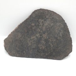Meteorit NWA XXX (neklasifikovaný) – nařezaný plátek - 30,04 gramů